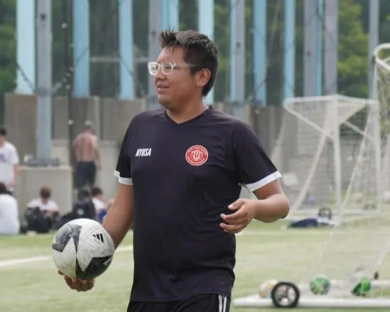 Meet Coach Enoc