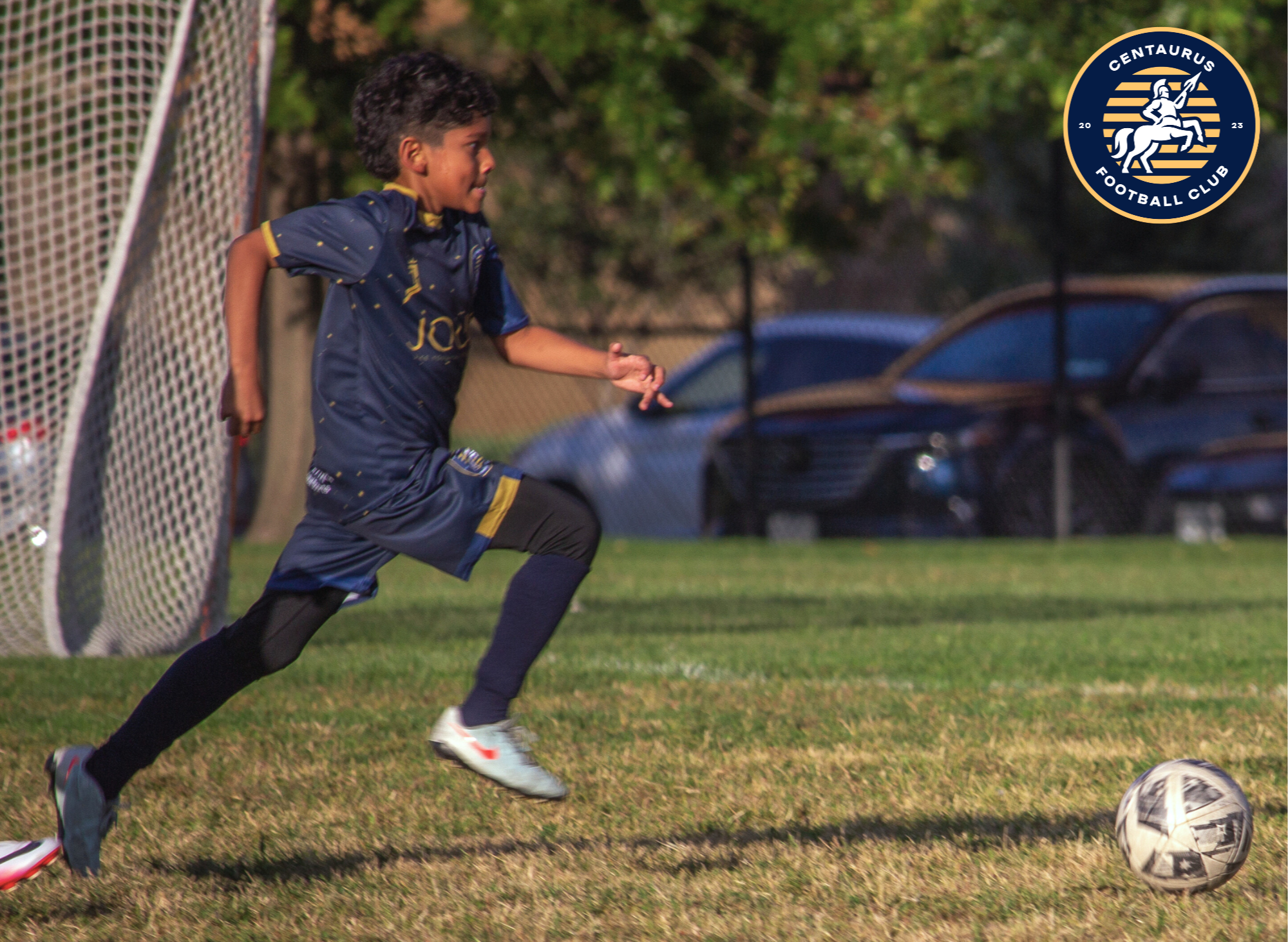 Cómo ayudar a su hijo o hija futbolista a formar metas en el deporte y en la vida